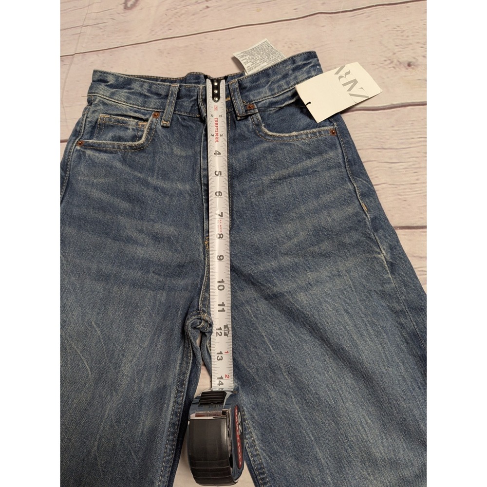 Zara High Rise Blue Jeans - Picture 7 of 8